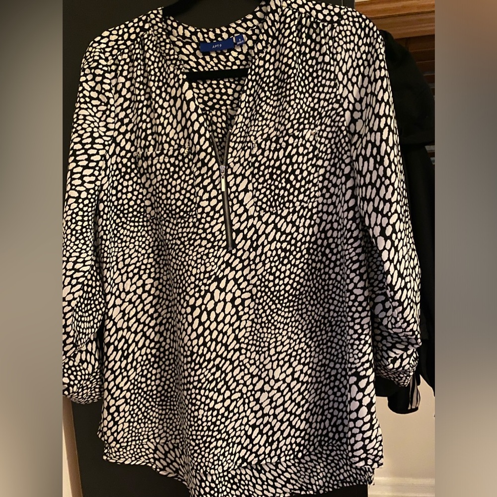 Women's blouse